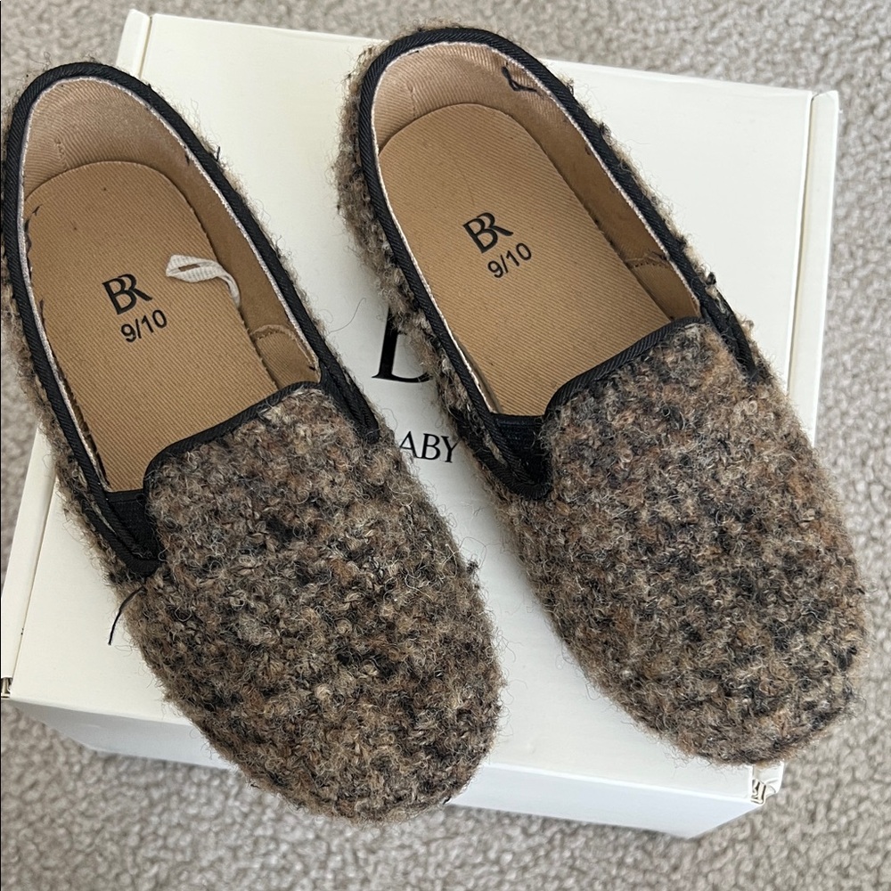 Banana Republic boucle loafer